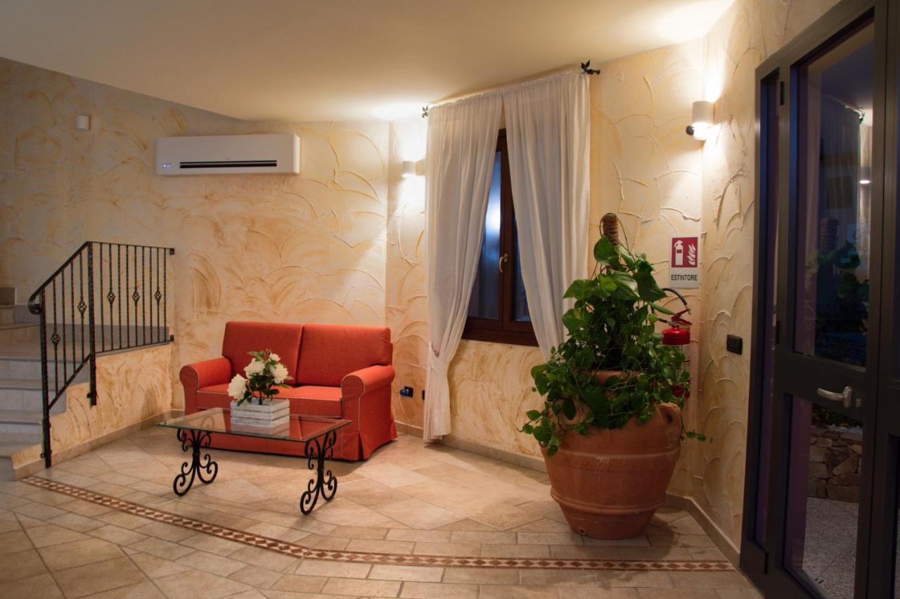 Hotel Trinita Dei Corsari Торре-дей-Корсари Экстерьер фото